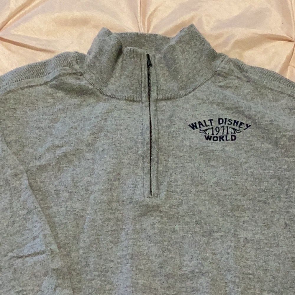 Long sleeve cotton sweater from Walt Disney World quarter zip, size medium